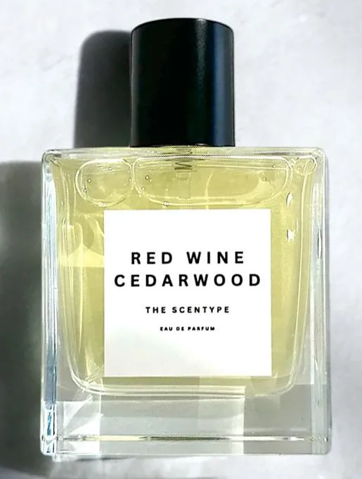 RED WINE CEDARWOOD
