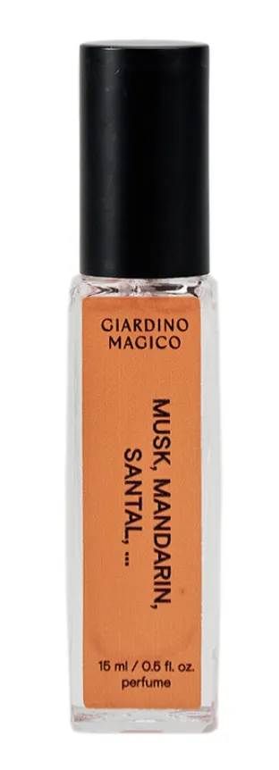 Musk, mandarin, santal