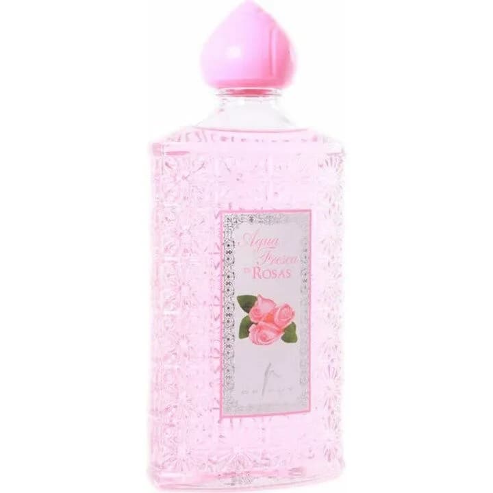 Agua Fresca de Rosas