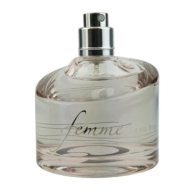 Femme L Eau Fraiche
