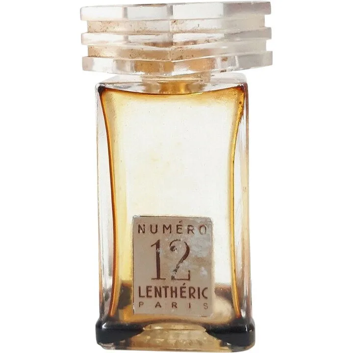 Numéro 12 Numéro Douze