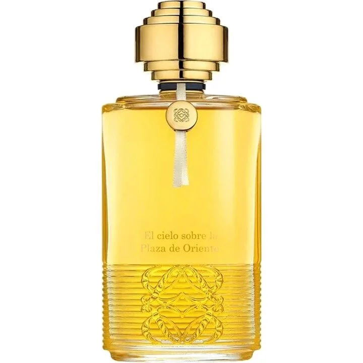 Loewe Un Paseo Por Madrid El Cielo Sobre La Plaza De Oriente parfüm şişesi